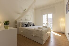 Bairro Alto Stylish by Homing