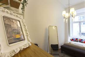 Downtown Classic by Homing