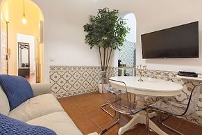 Downtown Classic by Homing