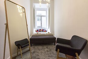 Downtown Classic by Homing