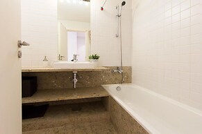 Expo Kid's Friendly by Homing