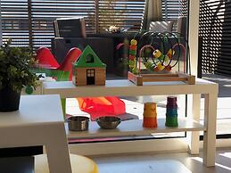 Expo Kid's Friendly by Homing