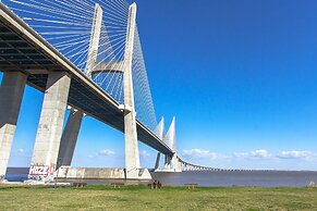 Expo Kid's Friendly by Homing