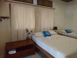 Casa Sirena Surf Lodge