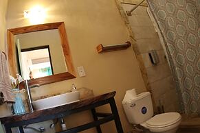 Casa Sirena Surf Lodge