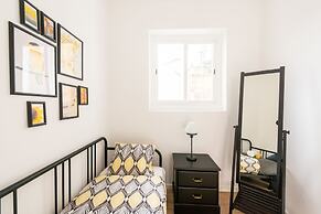 Typical Almirante by Homing