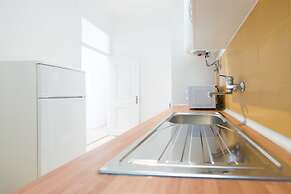 Typical Almirante by Homing