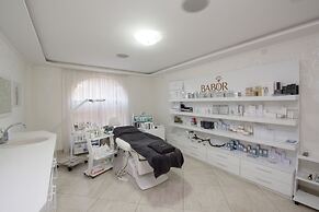 Apartments in Complex Poseidon