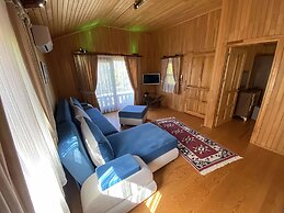 Leontopolis Apart Hotel