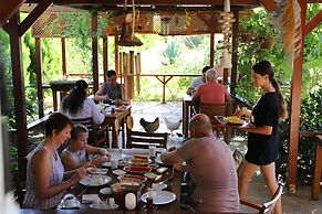 Leontopolis Apart Hotel