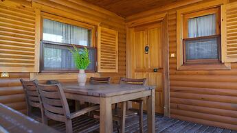 Leontopolis Apart Hotel