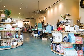 Isla Bella Beach Resort & Spa