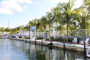 Isla Bella Beach Resort & Spa