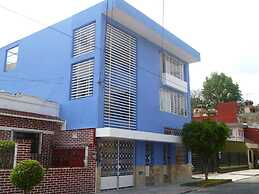 La Pension Casa Azul - Hostel