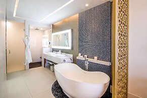 Garza Blanca Resort & Spa Los Cabos