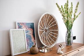 Mahi Mahi Villa & Suites