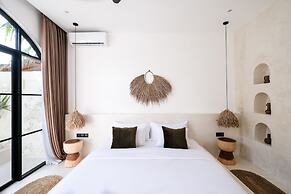 Mahi Mahi Villa & Suites