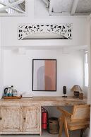 Mahi Mahi Villa & Suites