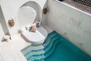 Mahi Mahi Villa & Suites