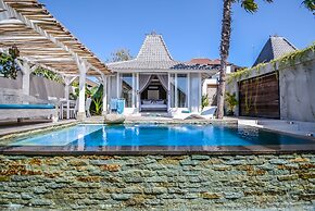 Mahi Mahi Villa & Suites