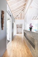 Mahi Mahi Villa & Suites