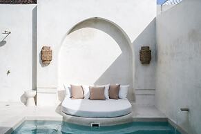 Mahi Mahi Villa & Suites