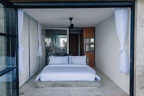 Mahi Mahi Villa & Suites