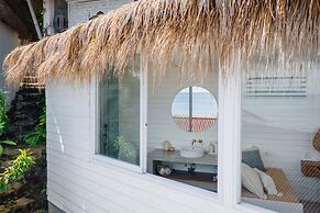 Mahi Mahi Villa & Suites