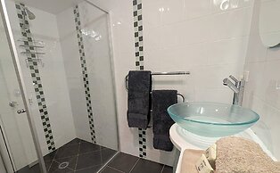 Alpine View Apartments