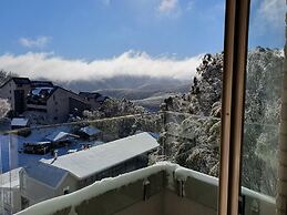 Alpine View Apartments