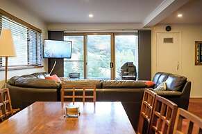 Alpine View Apartments