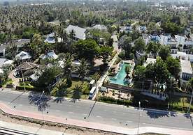 Pranaluxe Pool Villa Holiday Home