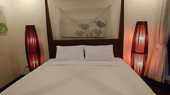 Pranaluxe Pool Villa Holiday Home