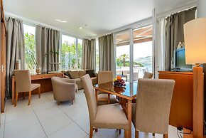 Adriatic Deluxe Apartments