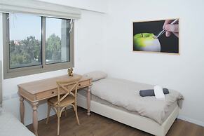 The Haneviim Court - Isrentals