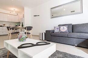 The Haneviim Court - Isrentals