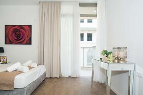 The Haneviim Court - Isrentals