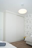 The Haneviim Court - Isrentals