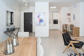 The Haneviim Court - Isrentals