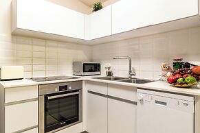 The Haneviim Court - Isrentals