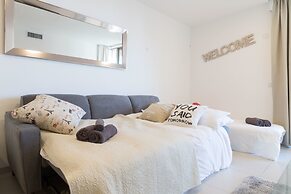 The Haneviim Court - Isrentals