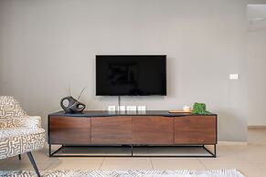 The Haneviim Court - Isrentals