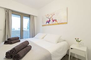 The Haneviim Court - Isrentals