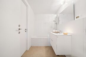 The Haneviim Court - Isrentals