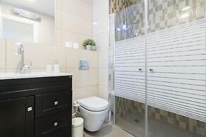 The Haneviim Court - Isrentals