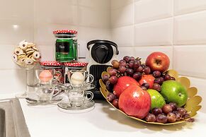 The Haneviim Court - Isrentals