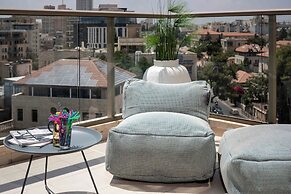 The Haneviim Court - Isrentals