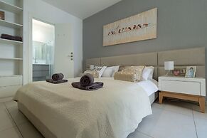 The Haneviim Court - Isrentals