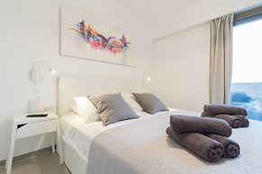 The Haneviim Court - Isrentals