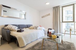 The Haneviim Court - Isrentals